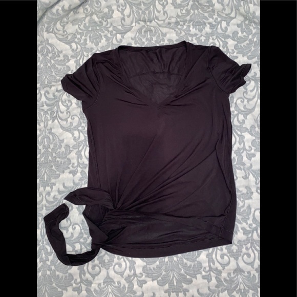 Lululemon To The Point Tee size 6 - Picture 6 of 9